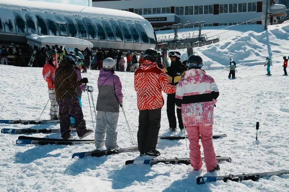 【札幌手稻滑雪一日遊】單板滑雪中文教練課程